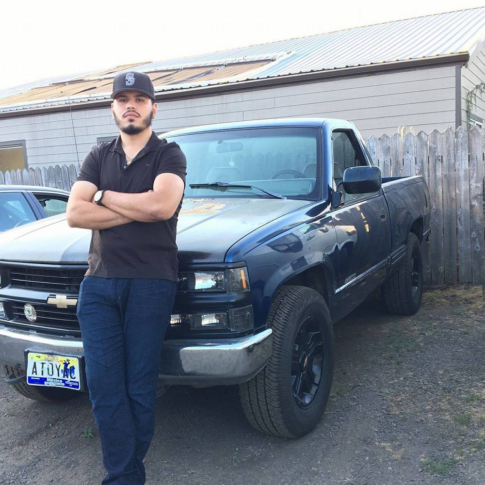 Meet your Posher, Alex